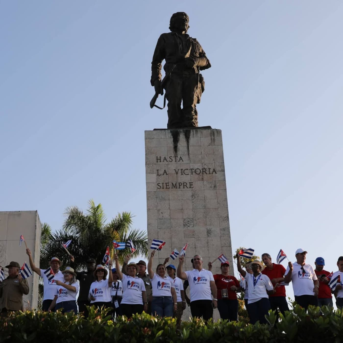 Grandiosa manifestación de cubanía desde la Plaza del Che — Radio Rebelde cover
