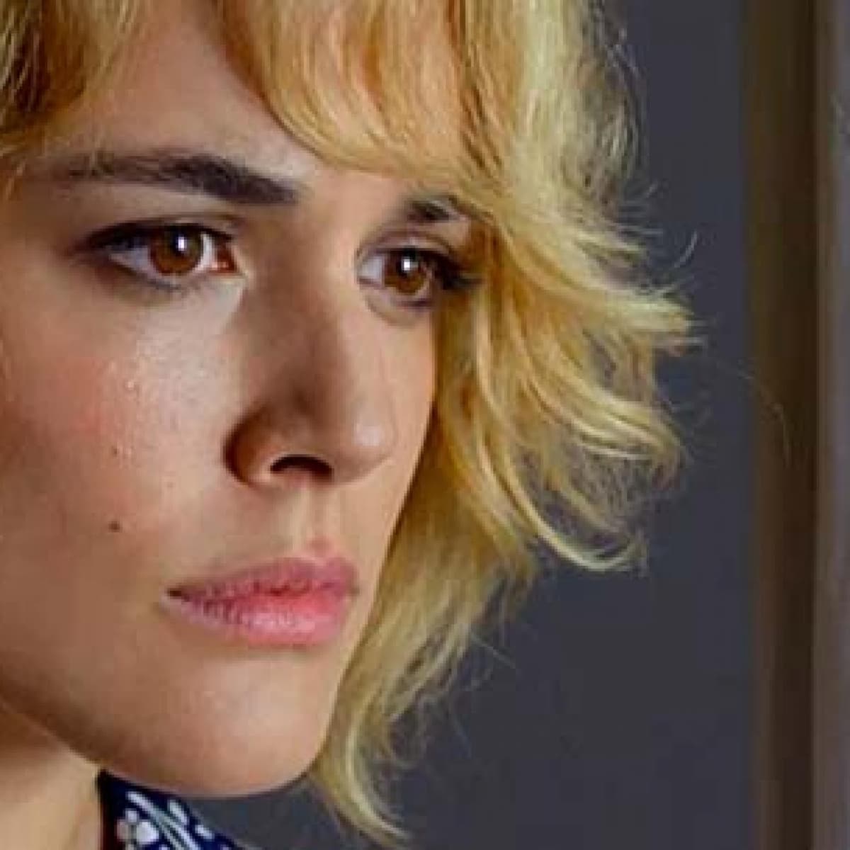 01x23: Tres feminidades de abril - Apocalipsis pop! cover