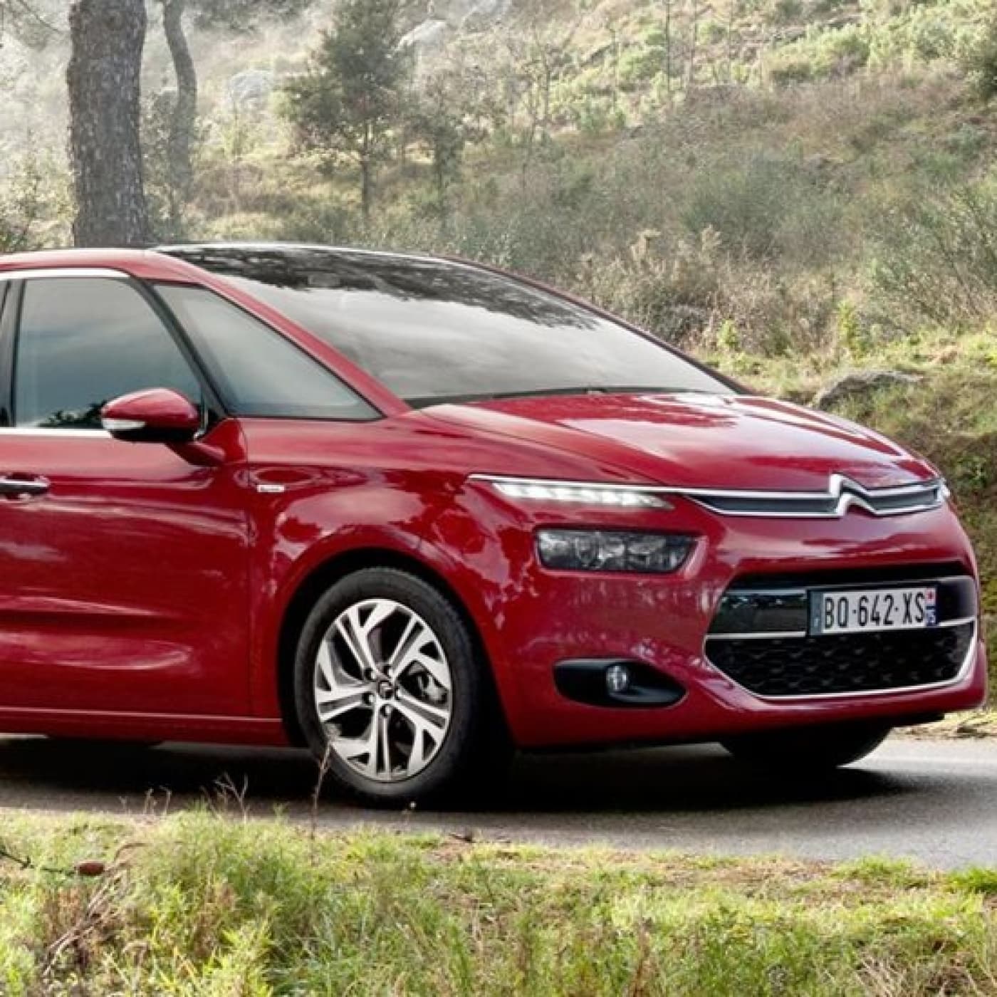 Guía de compra de segunda mano: COCHES PROHIBIDOS entre 4 y 10 años — El Garaje Hermético de Máximo Sant cover
