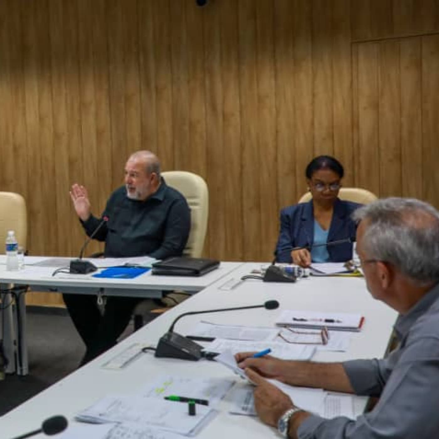 Mayor prioridad, desde la base, a la atención de la dinámica demográfica — Radio Rebelde cover