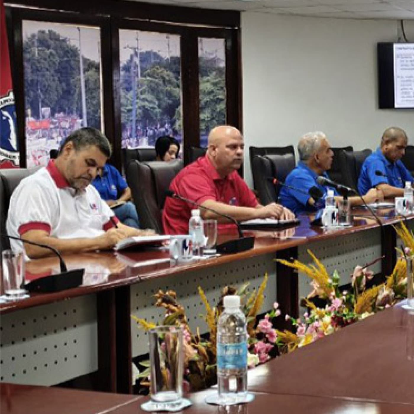 Proyectan actividades por el Primero de Mayo en resistencia - Radio Rebelde cover