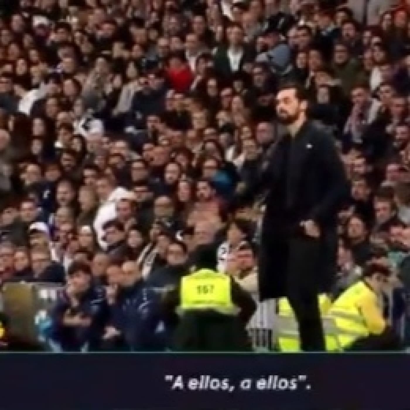 El Madrid al puto carrer. UN DIA DE PATIR. - La Riota cover