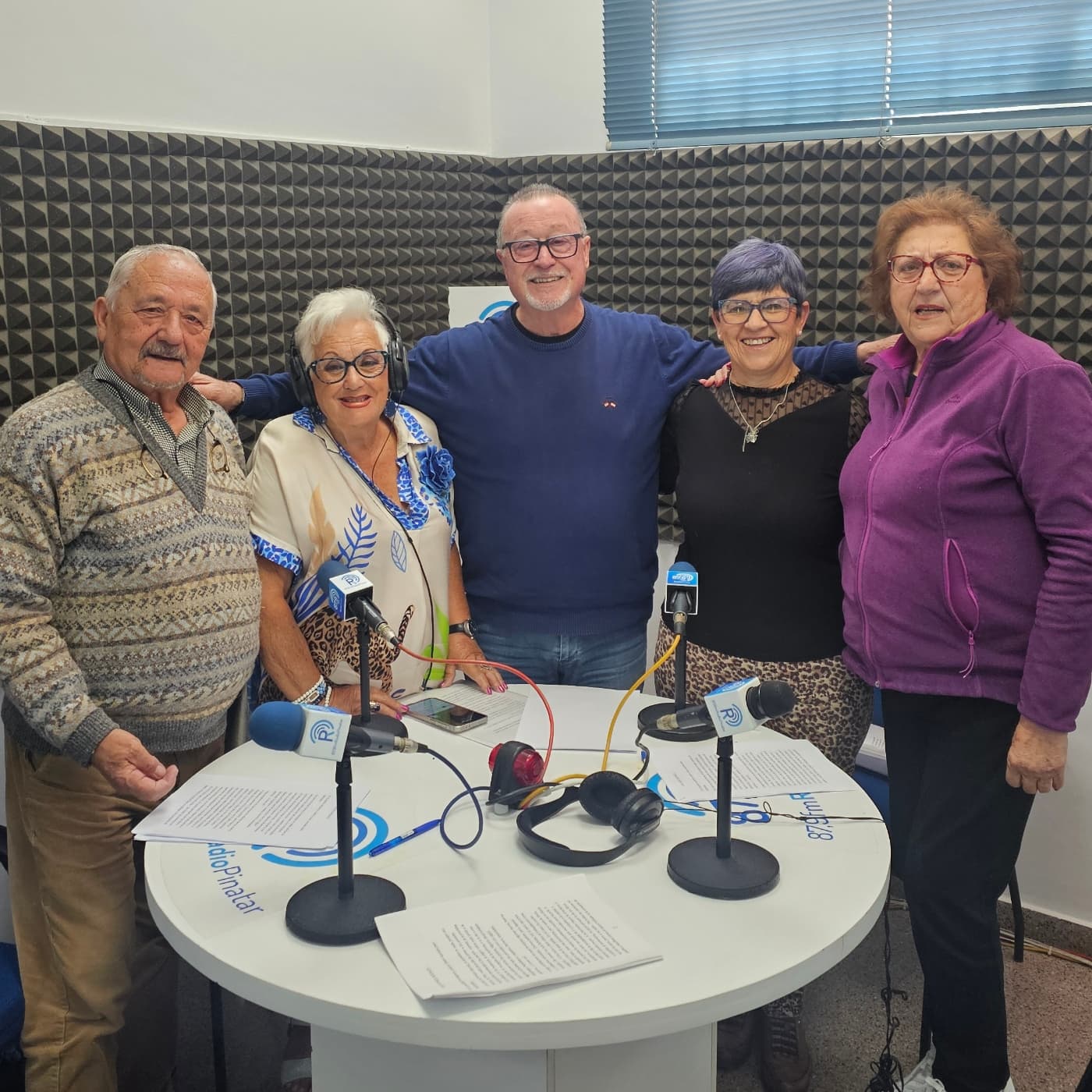 313 Otoño Dorado Clases ocialess - Radio Pinatar cover