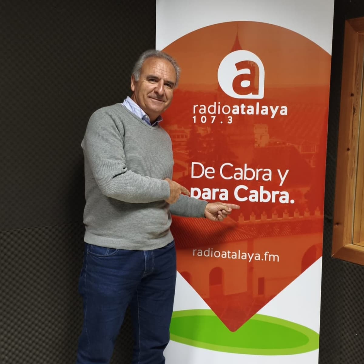 Julián García: "Ha quedado un trabajo muy completo, creemos que tocamos prácticamente todos los palos" - Las Mañanas de Radio Atalaya cover
