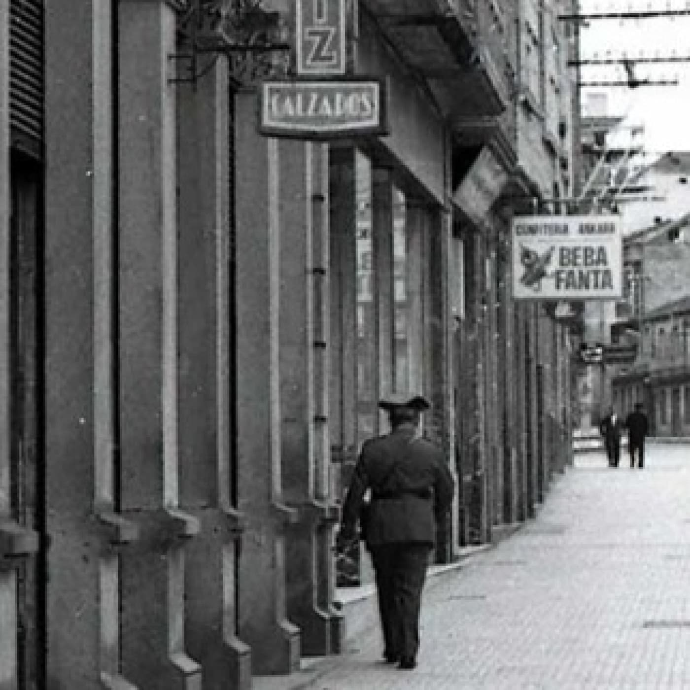 Relatos Urbanos - Salta da Cama cover