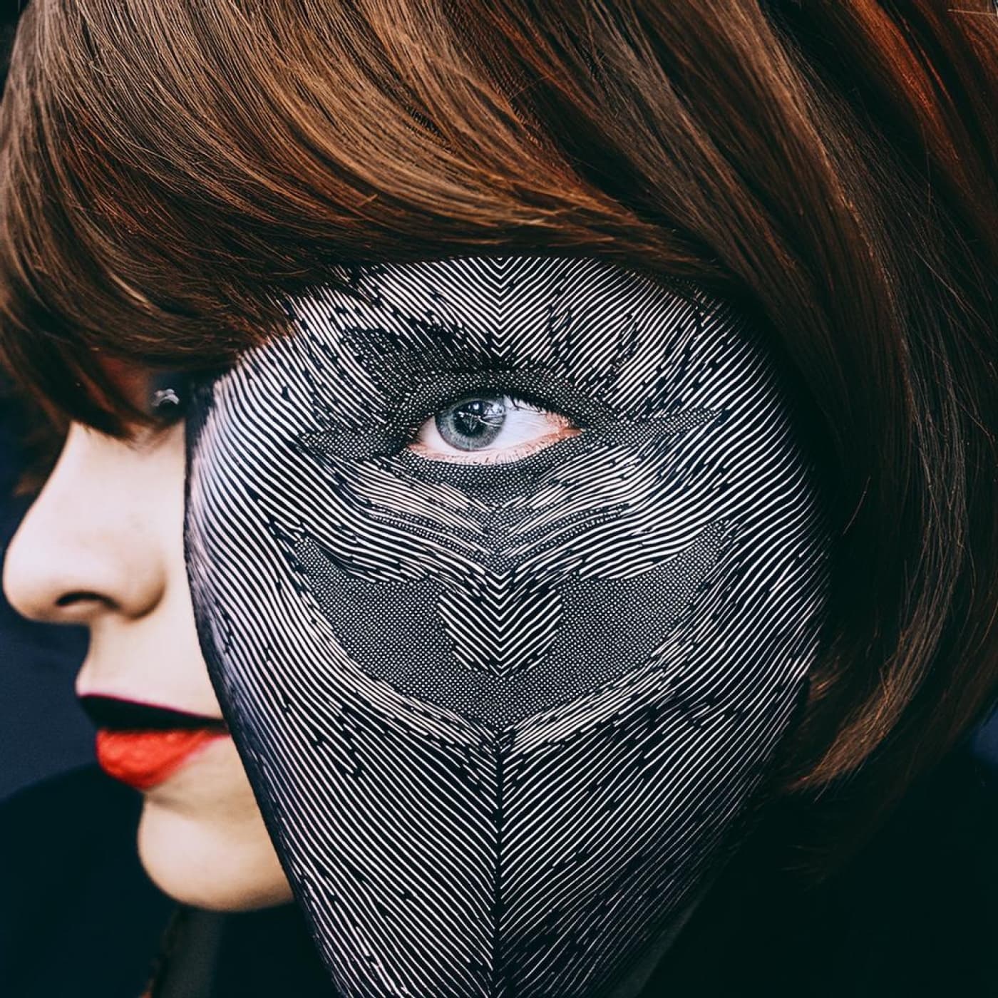 Silencio - Debajo del quicio: un podcast de microrrelatos cover