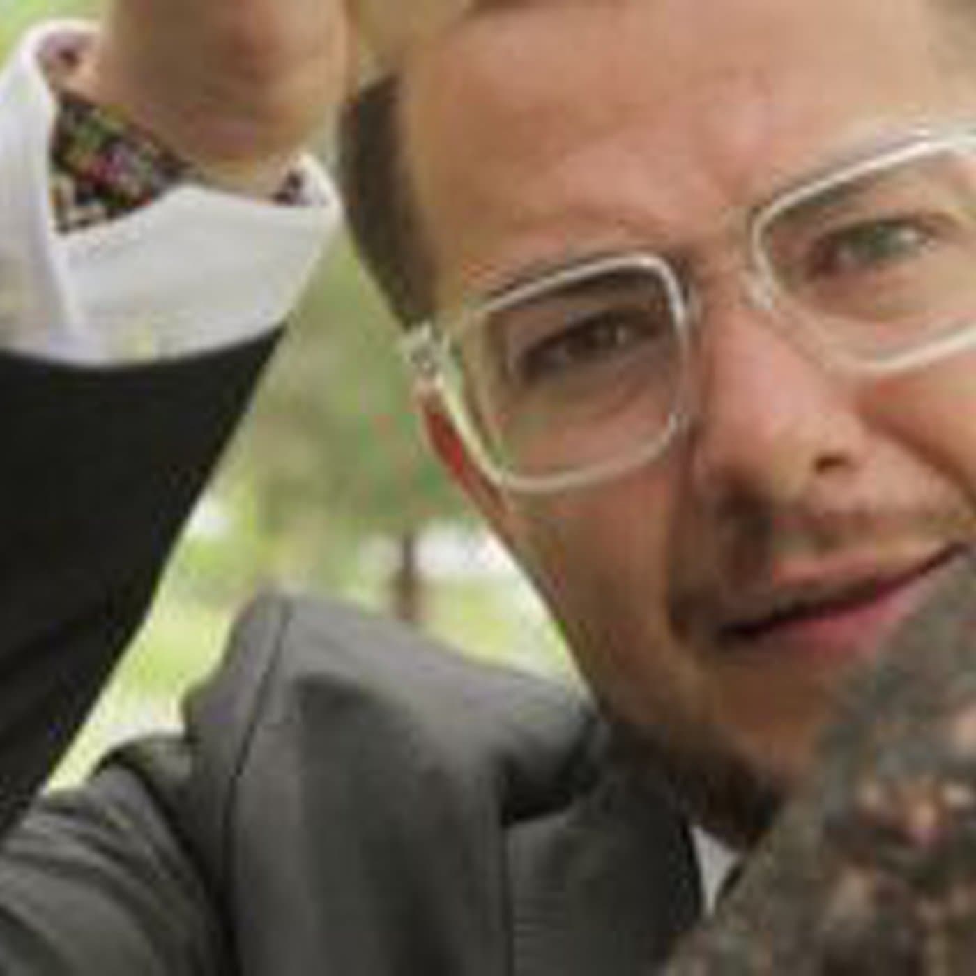 Omar Villalobos - Cómo Ser un Mexicano Exitoso - SerPositivo cover