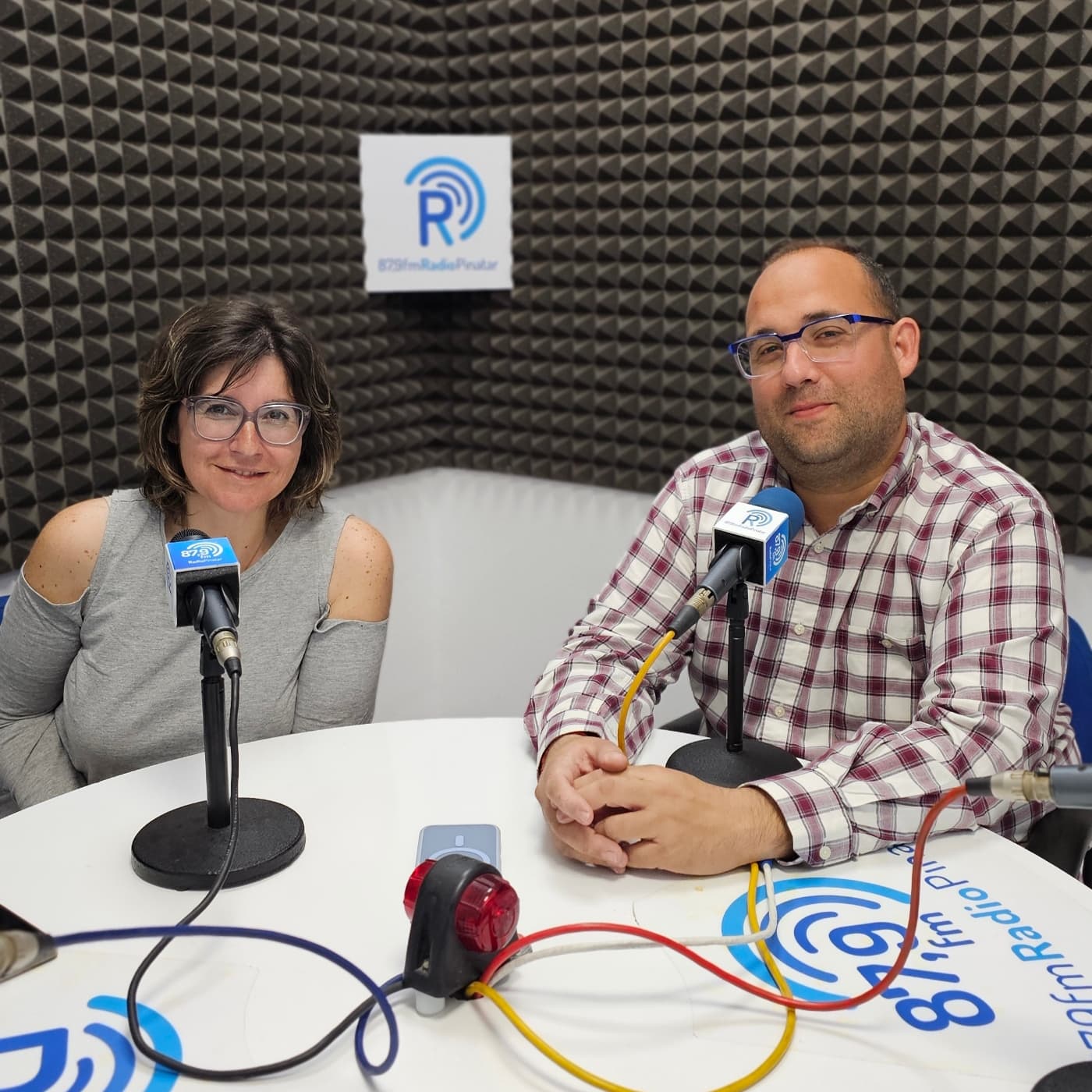 Entrev Javi Castejon Sal de Musica completo - Radio Pinatar cover