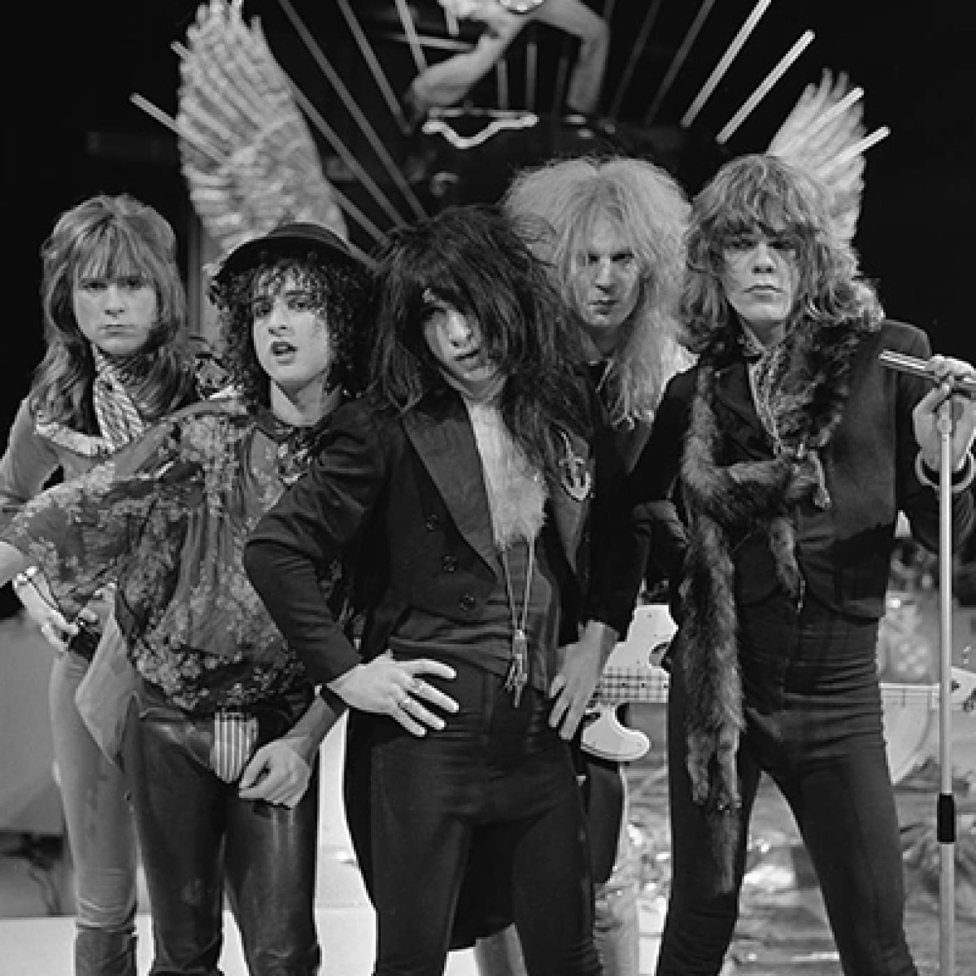 Black Sabbath, New York Dolls, Neil Young, Albert King, U2, Blur, James Brown... - La Gran Travesía cover