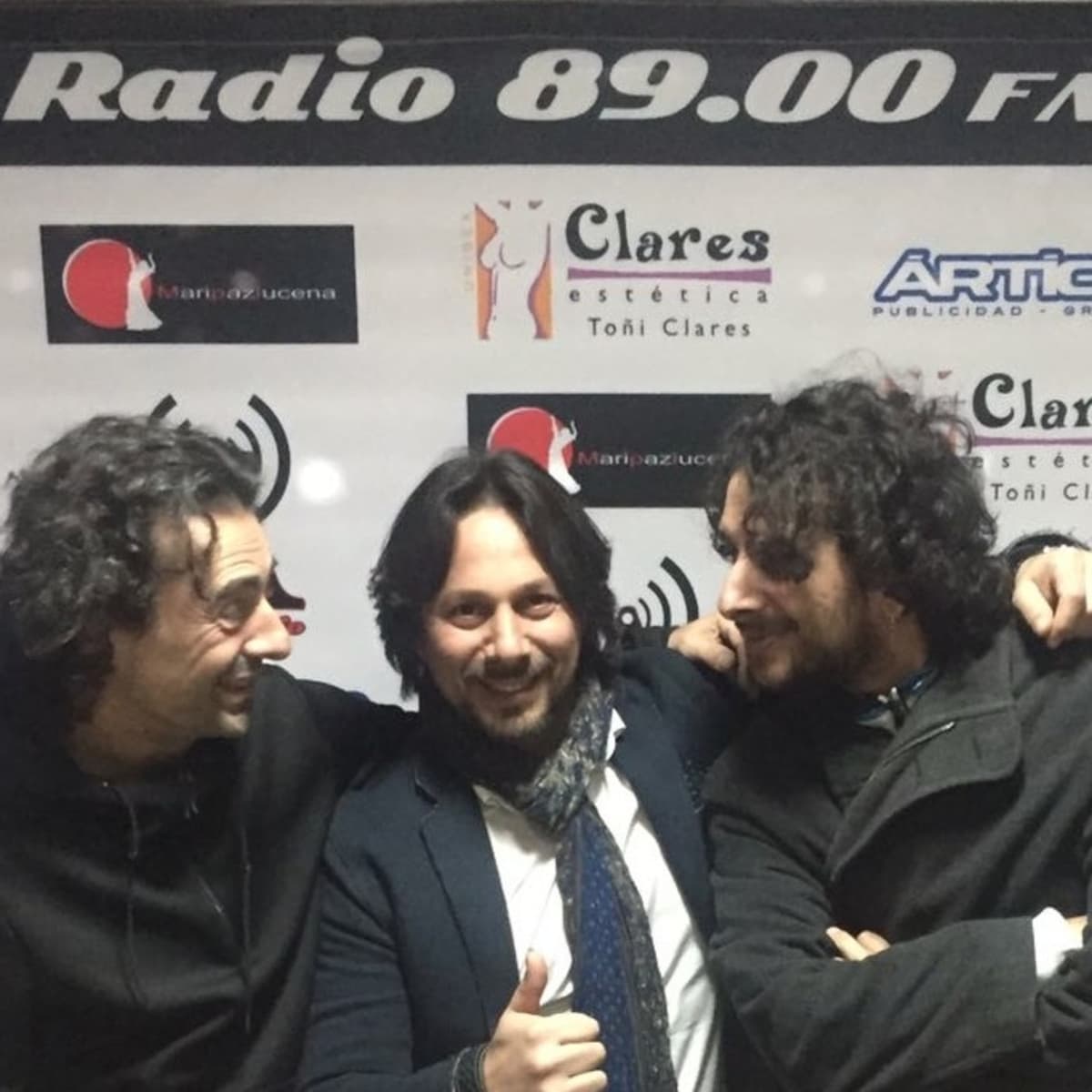 1+1 20318 - uno mas uno cover