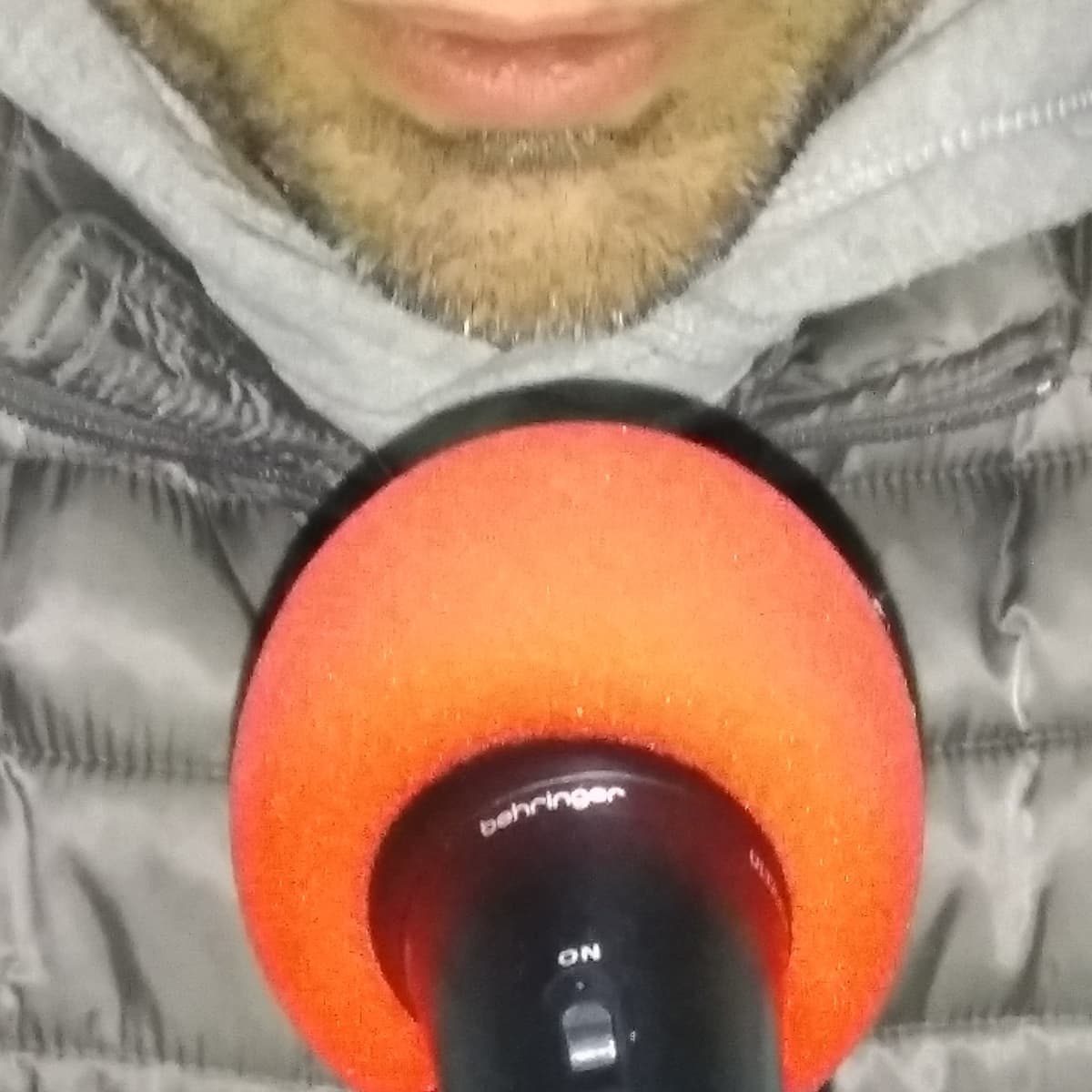 1+1 170418 - uno mas uno cover