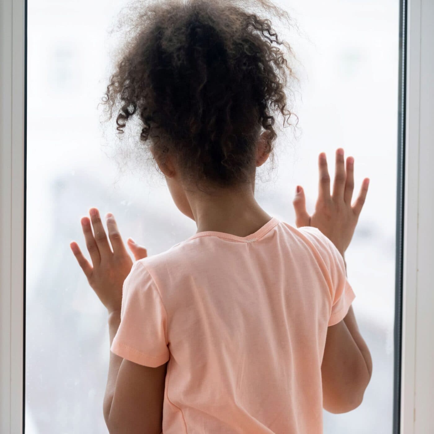 Inceste et adoption : le double tabou - Transversales - reportages et documentaires cover