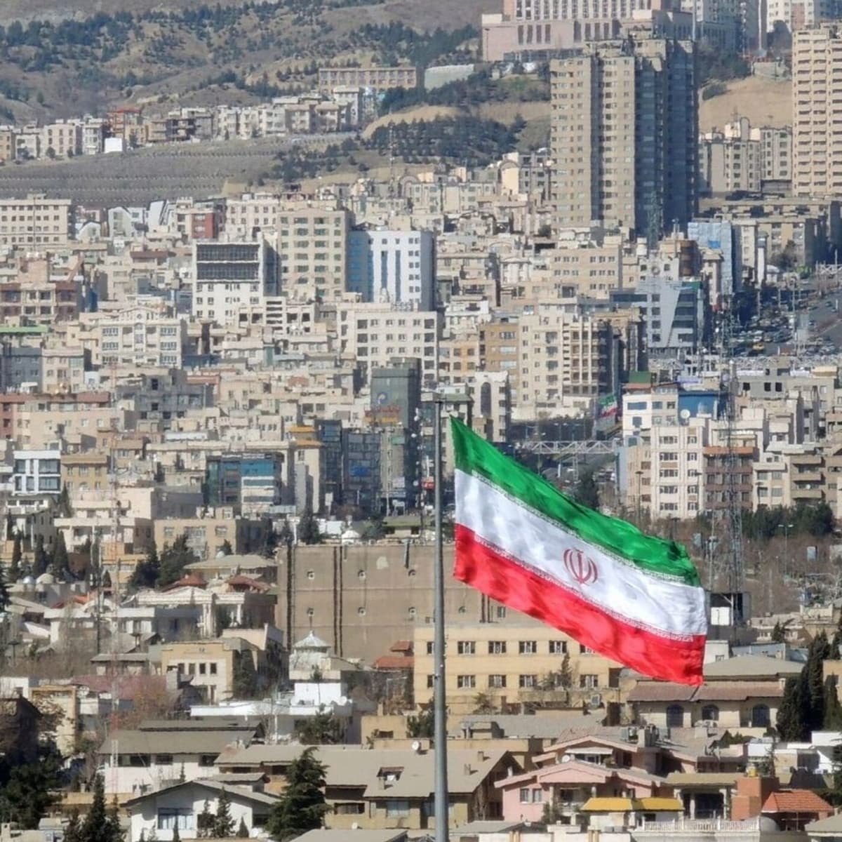 Guerre en Iran : la position européenne - Les coulisses du pouvoir : l'édito politique cover