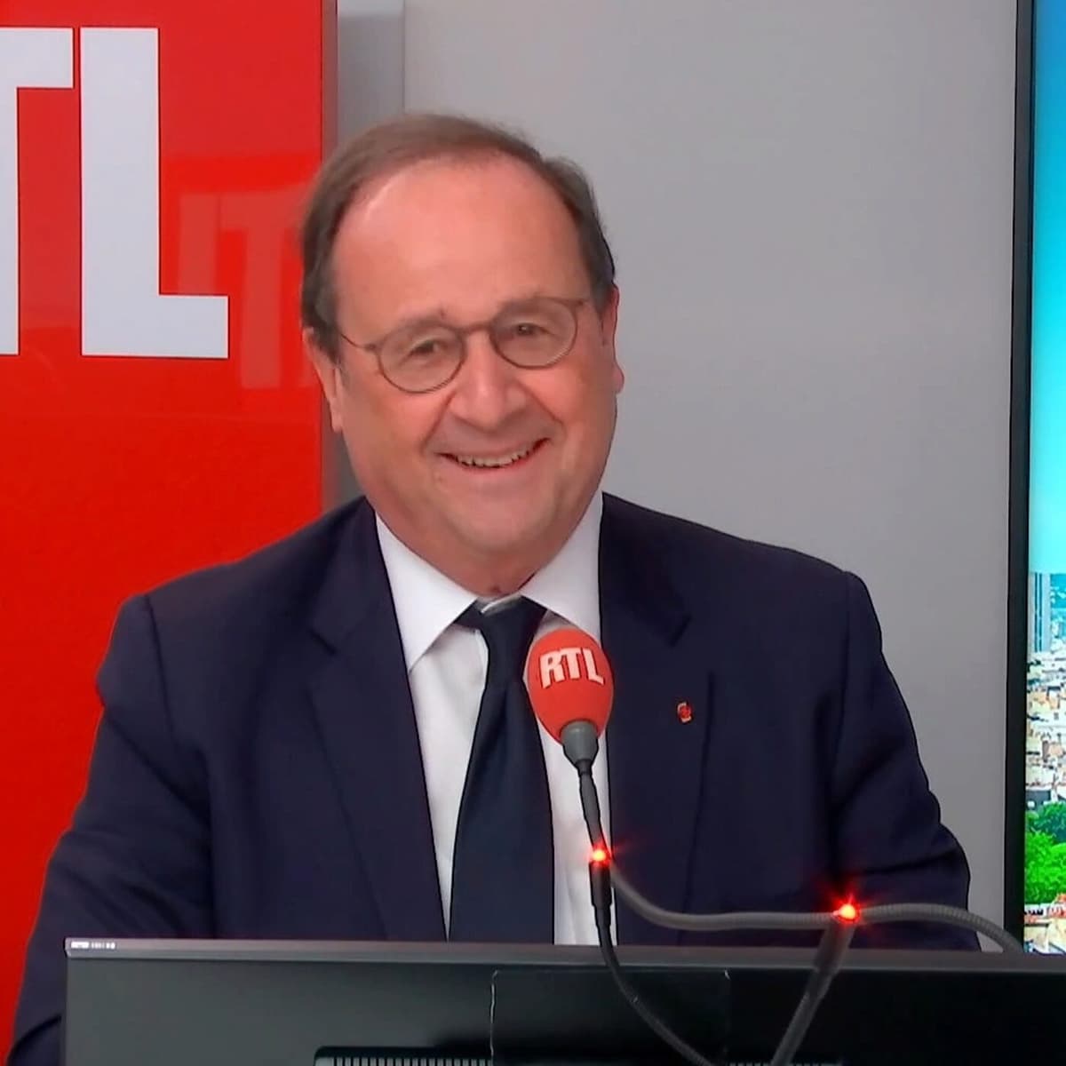 "Une faute qu'il paiera" : sur RTL, François Hollande affirme que "Mélenchon a une responsabilité morale" pour son soutien à la Jeune Garde - Les invités de RTL cover