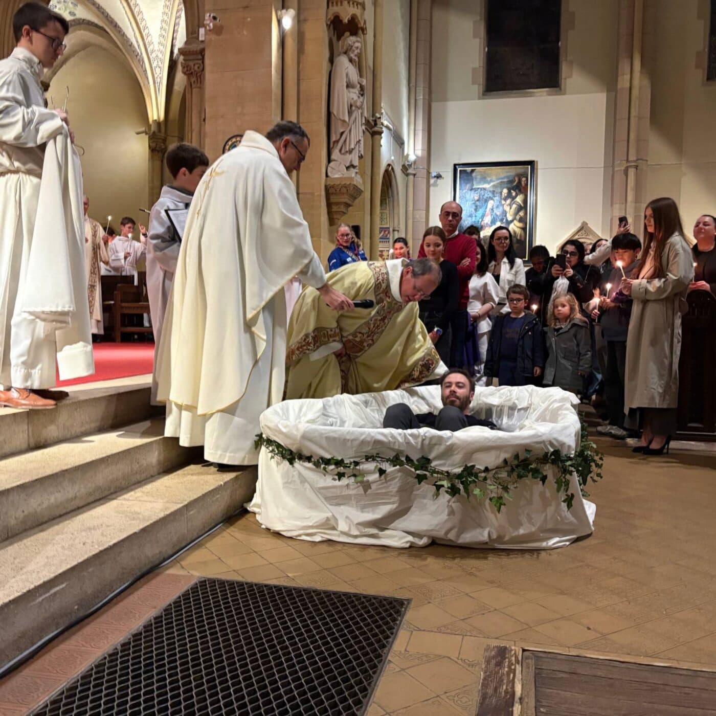 Le catéchuménat, un chemin pour tous - Focus en Moselle cover