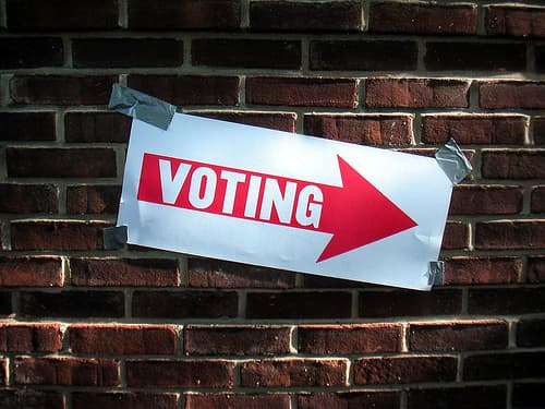 The Electoral College's Dirty History Encore - Making Contact cover