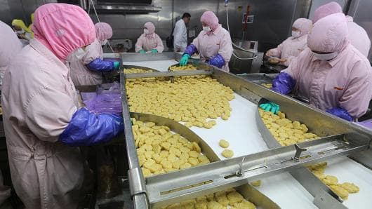 Economic Update:  What Inequality Does - Economic Update with Richard D. Wolff cover