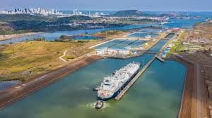 S4 P5- Panama! - Raising Cain cover