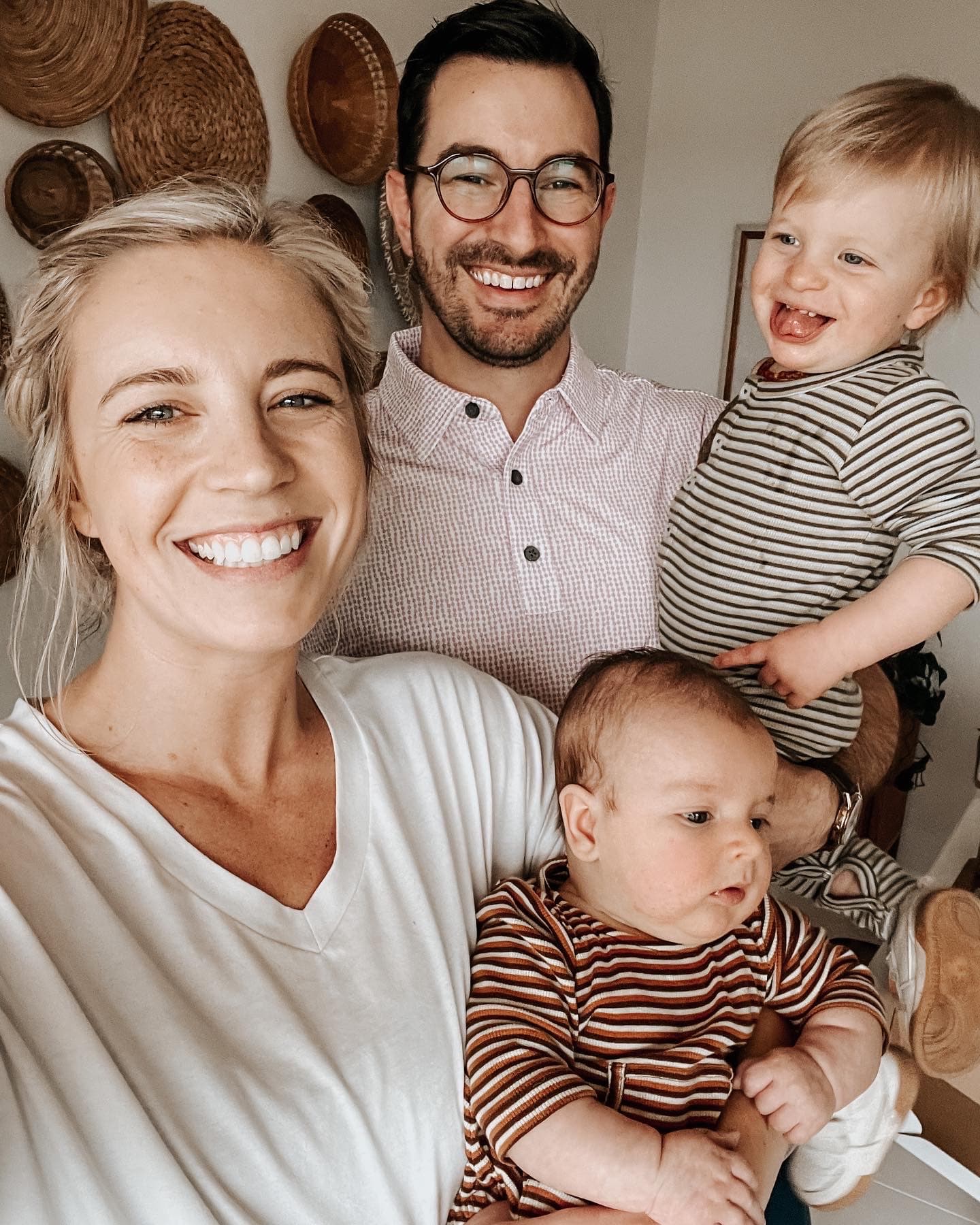 Why I Am Leaving Instagram - Chasing Freedom Show cover