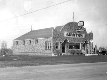 60. The Ariston Cafe, Litchfield, IL - Route 66 Podcast cover