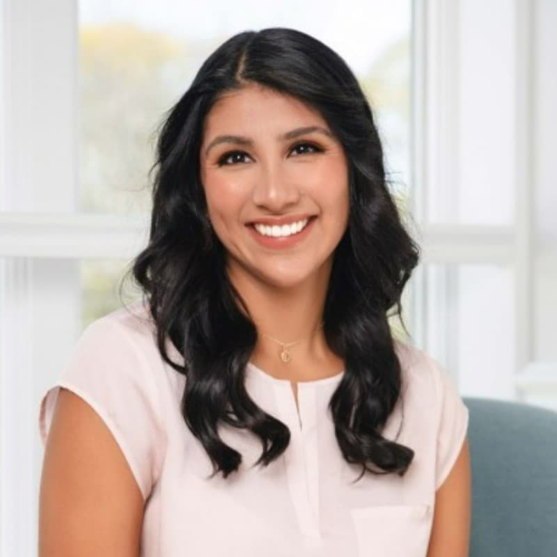 The ROI of eLearning with Elisa Cruickshank - Zev Audio Zone cover