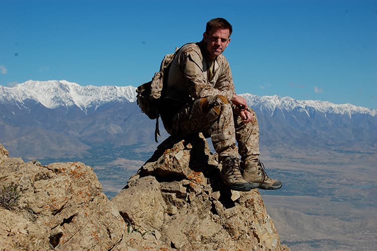 08: Former Special Assistant to President Obama for National Security Affairs and Retired Navy SEAL Jeff Eggers - Rhinomind Coaching cover