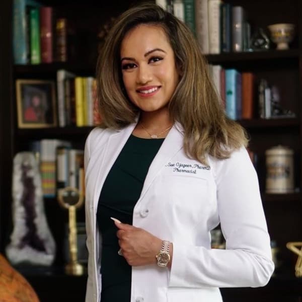 Insider Tips From A Pharmacist and How To Save Money At Your Next Pharmacy Visit — Anti-Aging Hacks cover