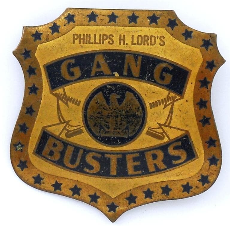 TRIPLE PLAY THE CAPTURE OF BUGS MORAN   GANGBUSTERS 3-PART - 1001 Radio Crime Solvers cover