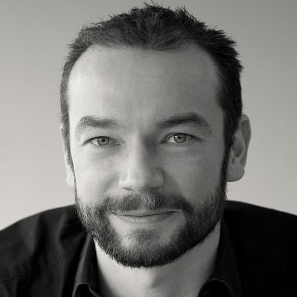 Helping your brain to think and work smarter with Phil Dobson (NNP #70) - New Normal Project cover