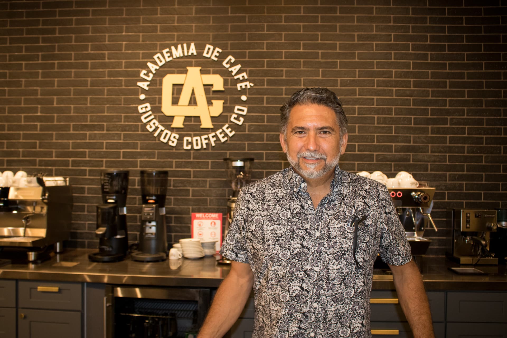 23. An interview with Omar Torres, founder of Gustos Coffee Co. - Puerto Rico TravelCast cover