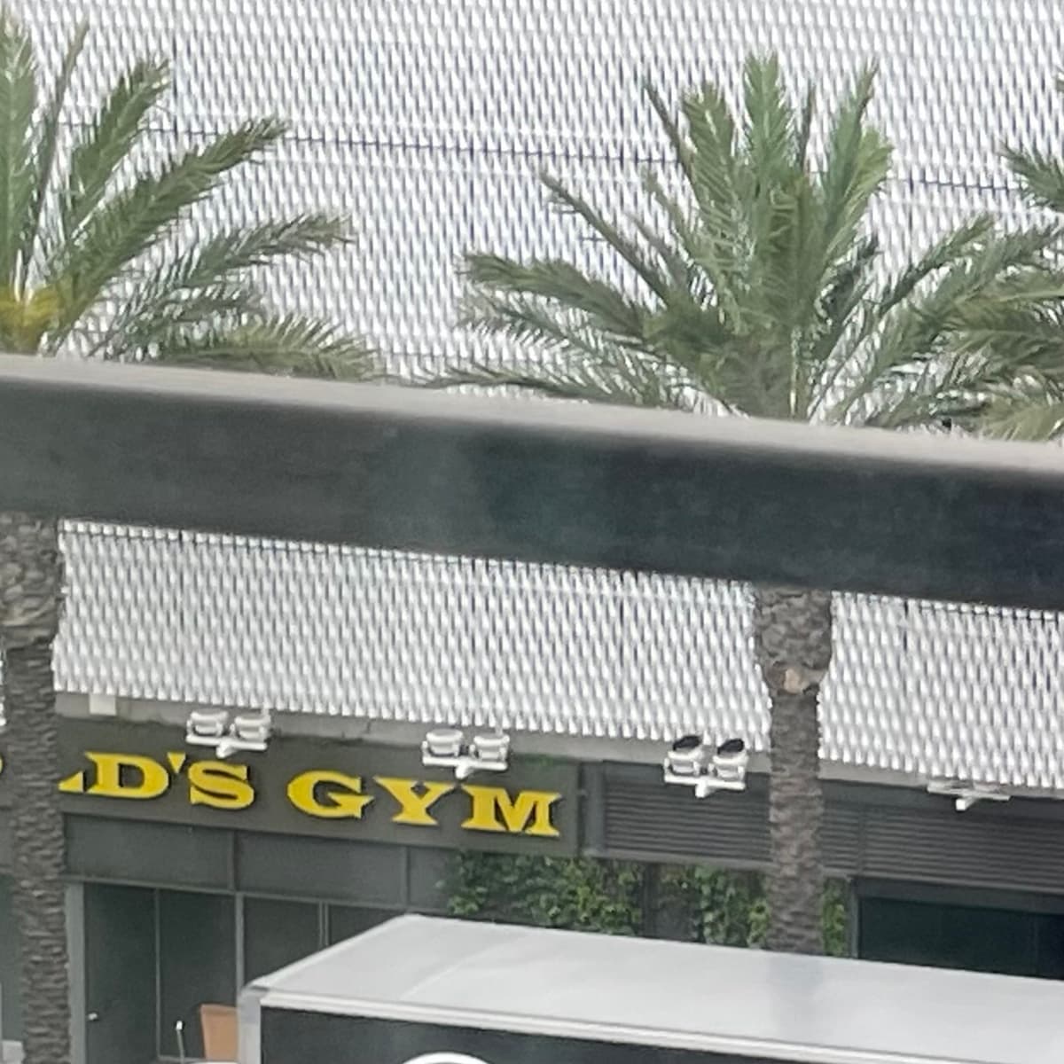 #4451 A Way With Worlds - TBTL: Too Beautiful To Live cover