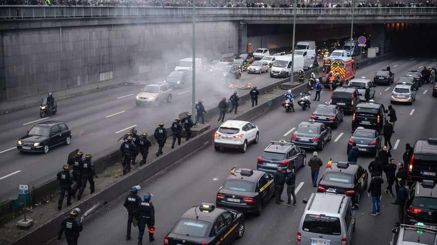 Economic Update: How Markets Fail - Economic Update with Richard D. Wolff cover