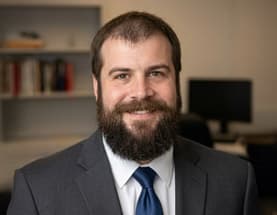 How Businesses Can Use AI To Grow Practical Strategies With Ken McLoud - Finding Genius Podcast cover