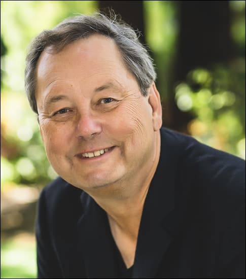 Paul Mockapetris, Internet Pioneer, Inventor of DNS Internet System threatstop.com — Eliances Heroes in Business cover