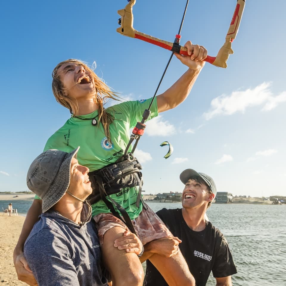 Finn Flügel | Episode # 416 - Kitesurf365 cover