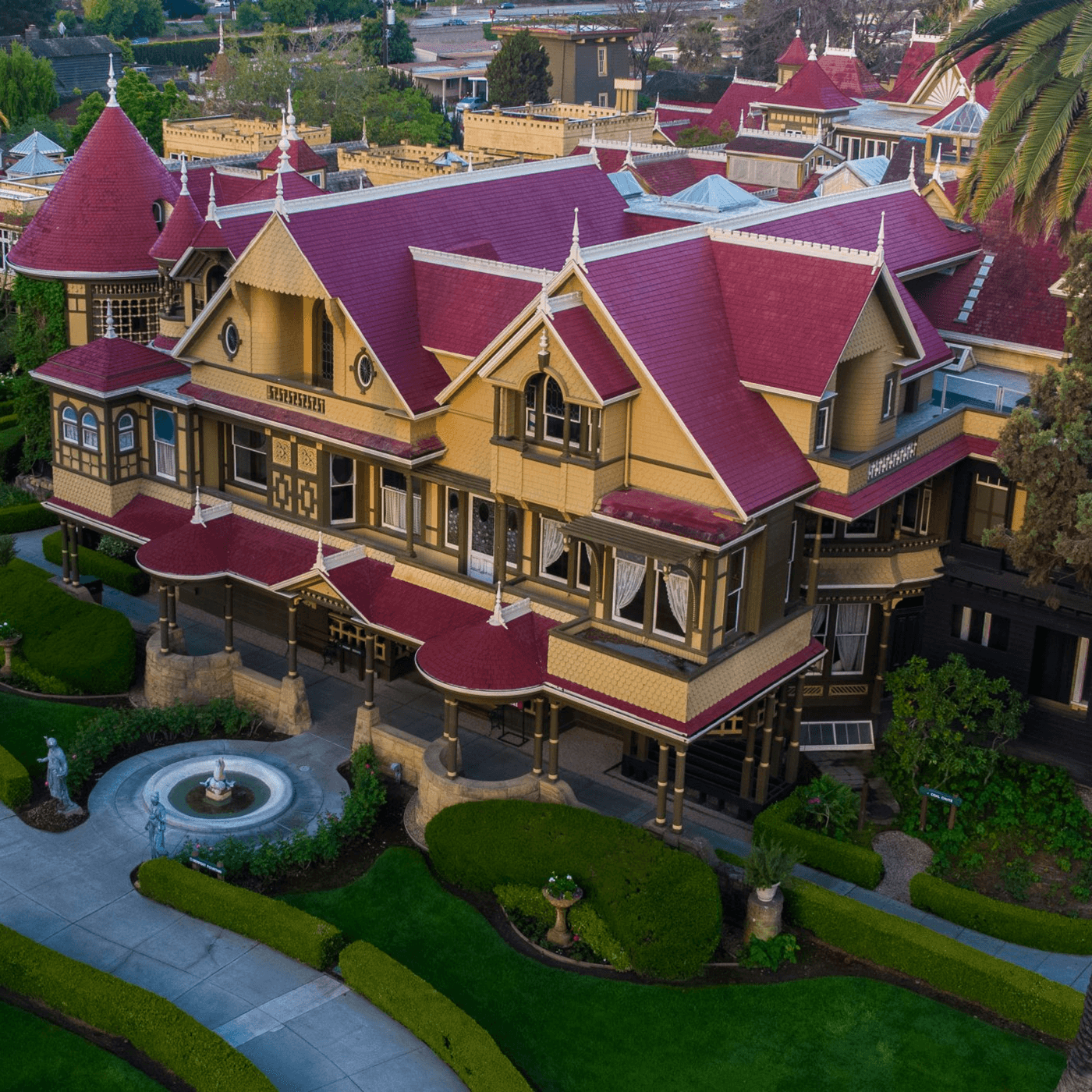 Winchester Mystery House Redux - History Goes Bump: Ghost Tours For The Mind cover