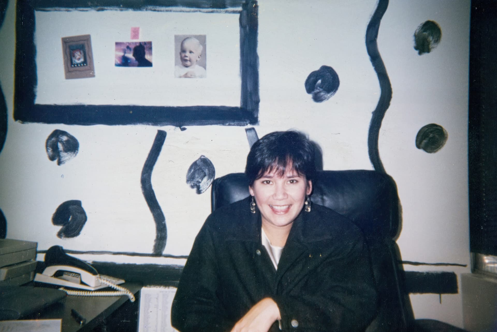 Are Your Beliefs Holding You Back? 🤔 - Moonshot Mentor with Laverne McKinnon cover