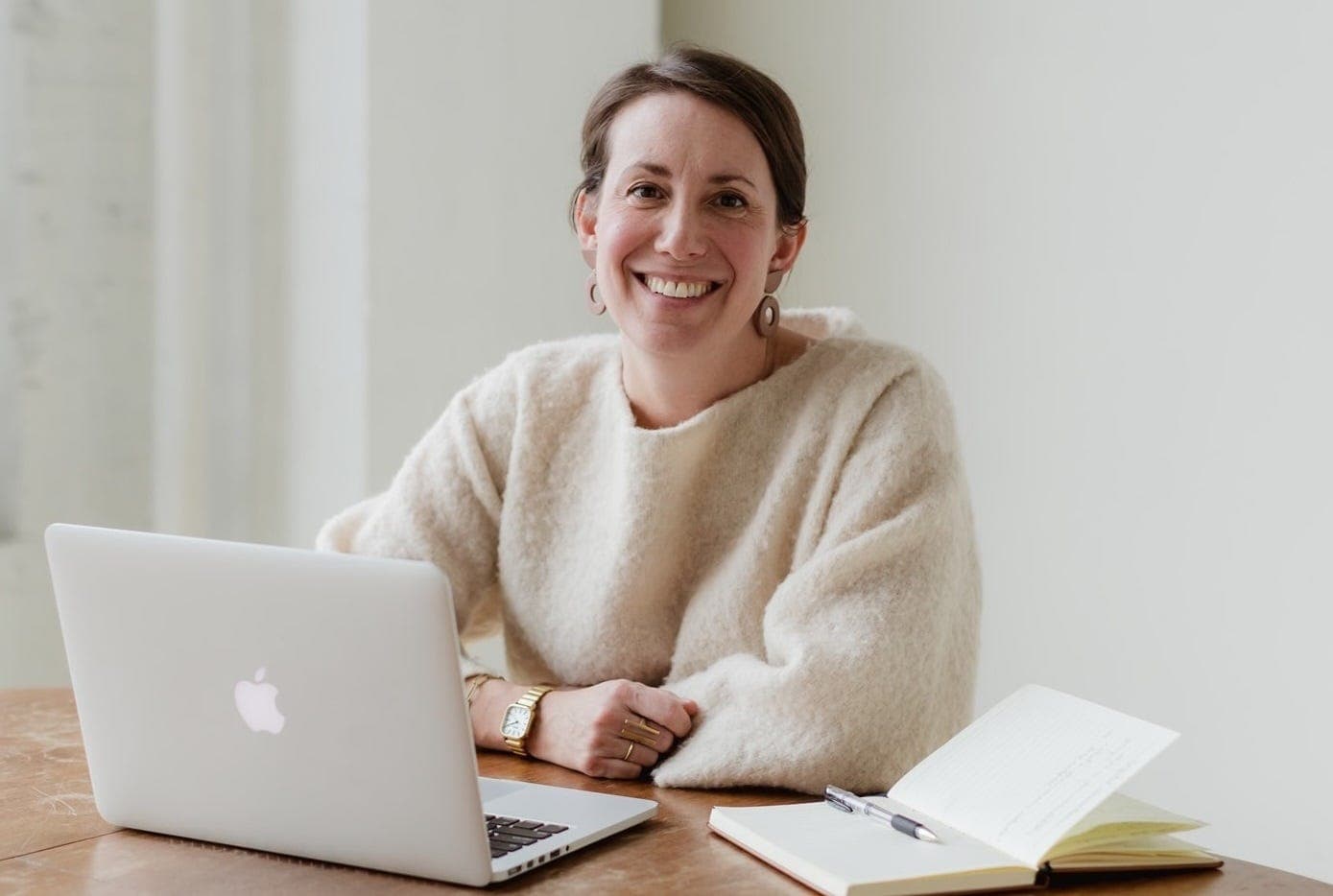 Fashion for Every Body, Functional-Medicine Failings, and Finding Your True Style with Dacy Gillespie - Rethinking Wellness cover
