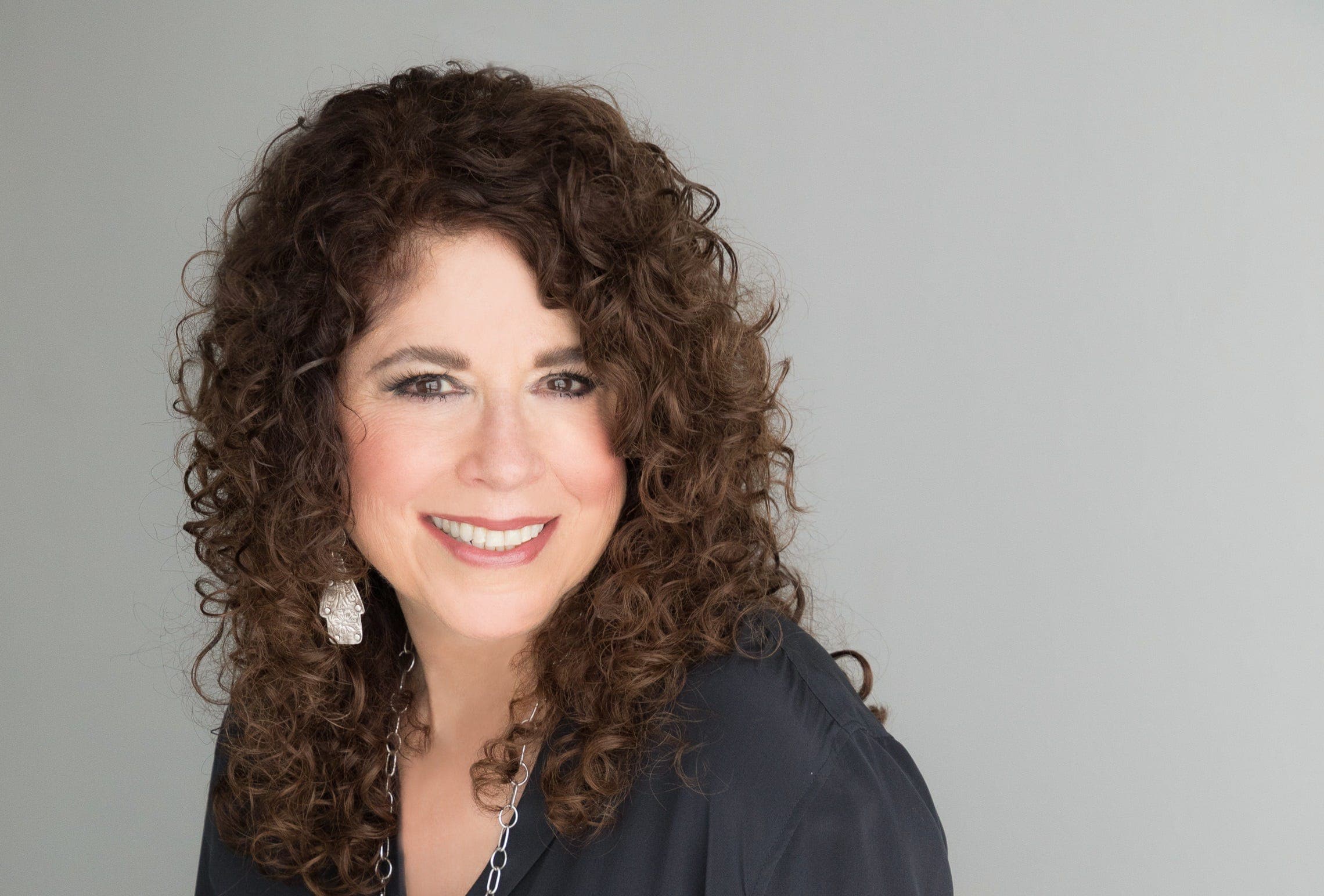 "All Instinct, No Rational Thought," and Other Myths About Intuitive Eating - with Elyse Resch - Rethinking Wellness cover