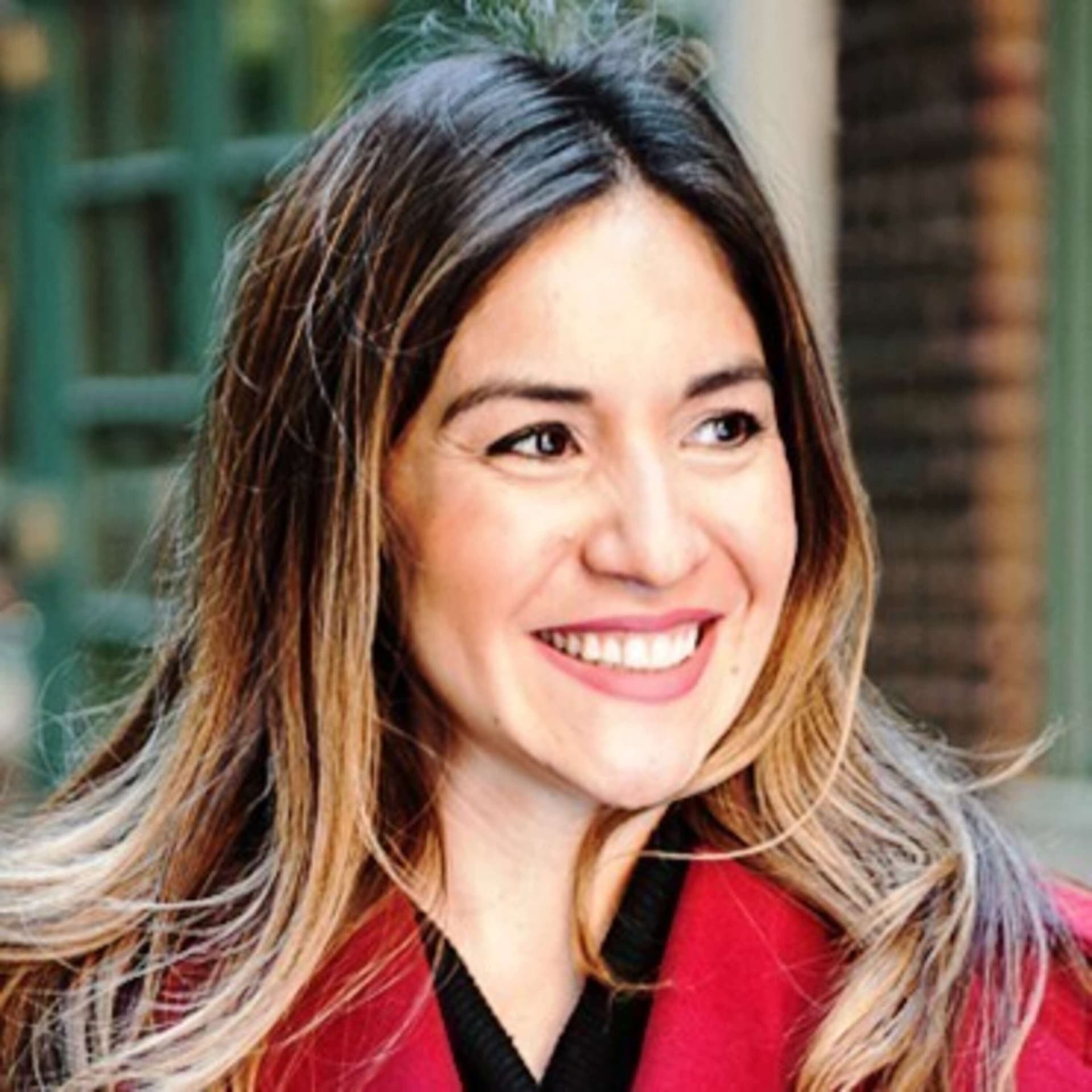 012 - Samara Mejia Hernandez, Founding Partner at Chingona Ventures - Forward Thinking Investors cover