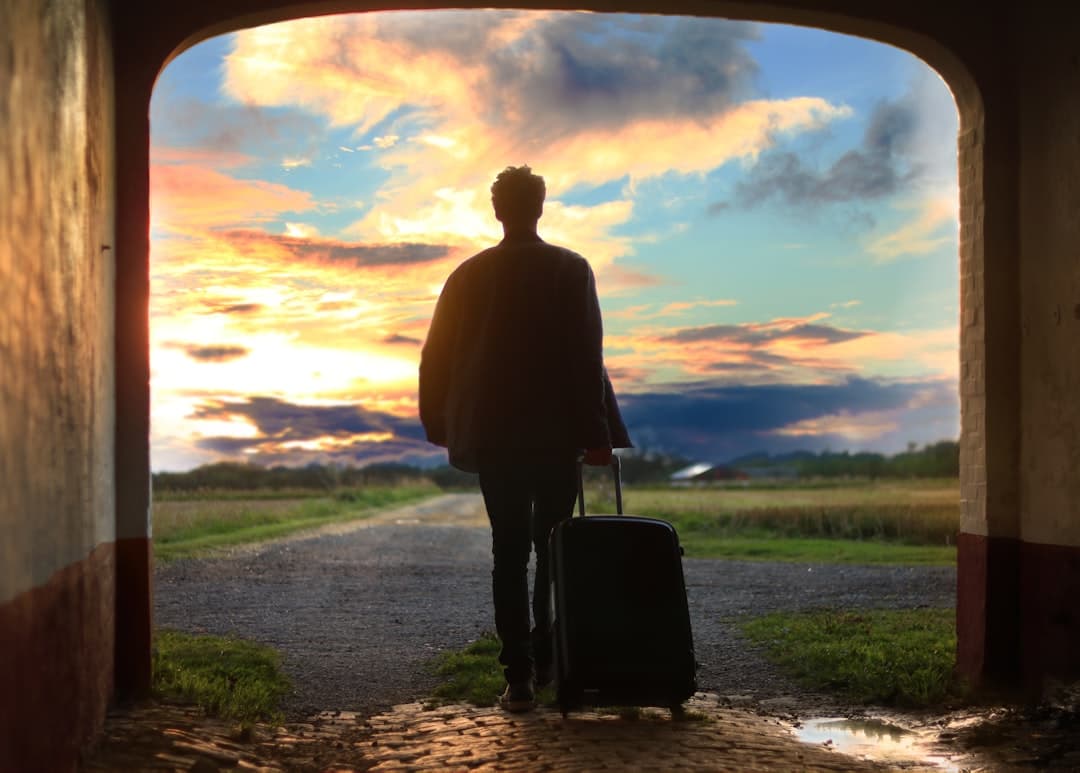 So, You Want to Leave the USA? - Billy DeCarlo, Project: Pioneer Podcast cover