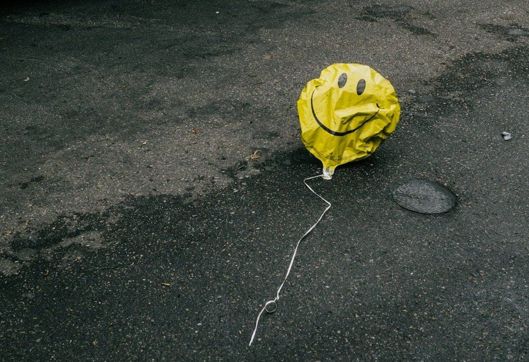 Hey, Don't Forget to Be Happy - The Beautiful Mess by John Pavlovitz Podcast cover