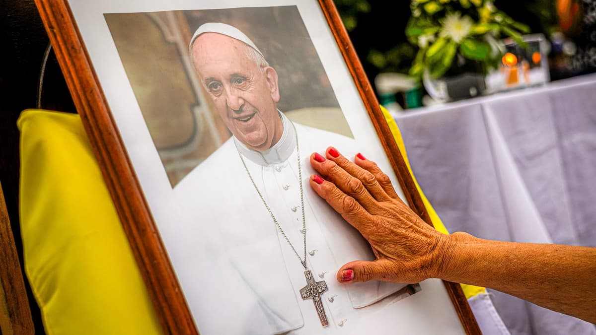 #14. Pope Francis - Lost Prophets cover