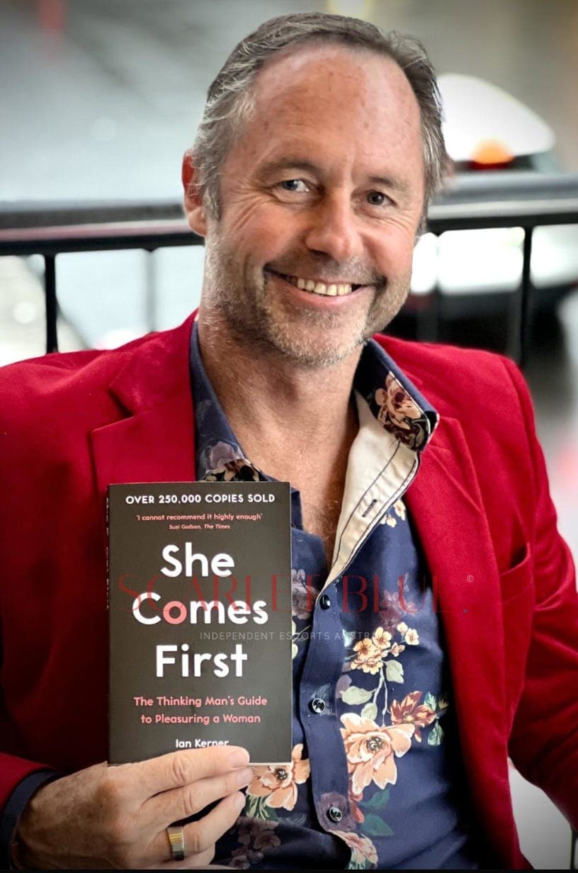 He gets admired whilst she gets judged. - Inside The Pleasure Studio with Melissa Louise Podcast cover