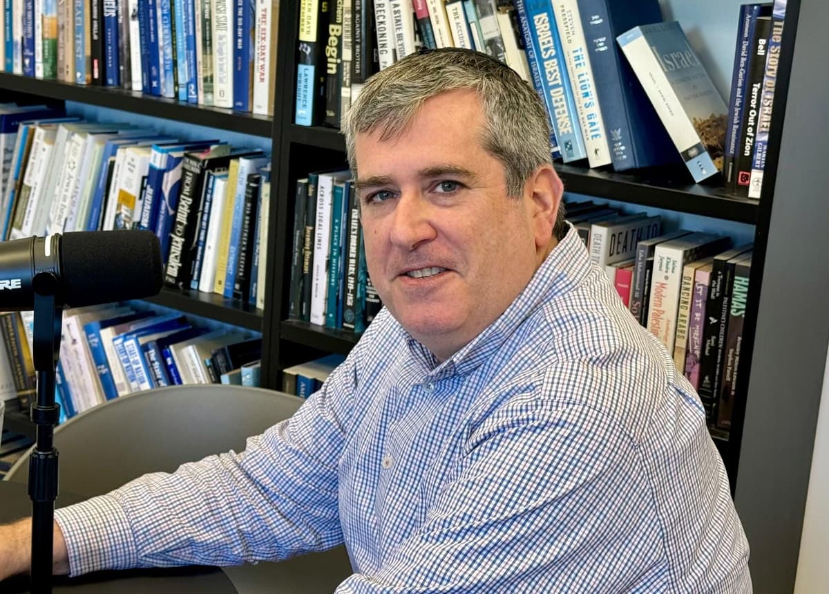 Is a break between Israeli Jews and Jews of the Diaspora inevitable? GESHER believes it's not, and is working hard to build real bridges - Israel from the Inside with Daniel Gordis cover