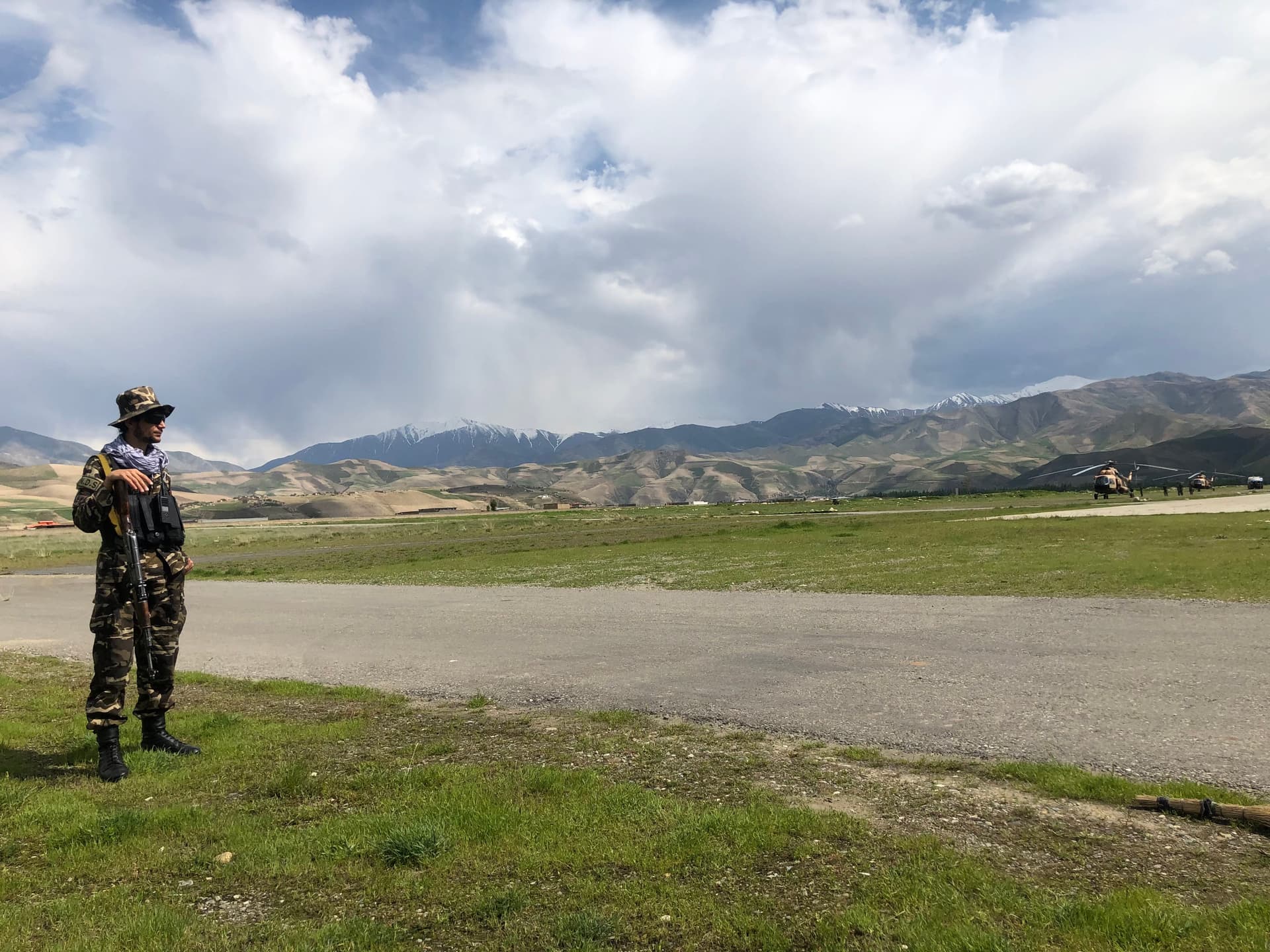 Episode 27: The Tajik-Afghan borderland - What’s going on and how we got here — Turan Tales cover