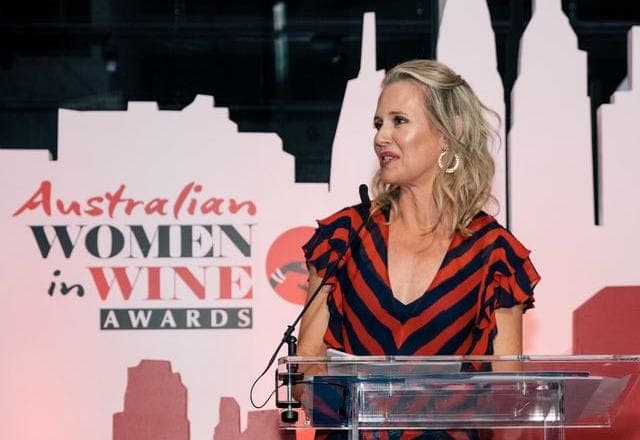 Vininspo! Podcast Episode 39: Jane Thomson OAM - Vininspo! podcast cover