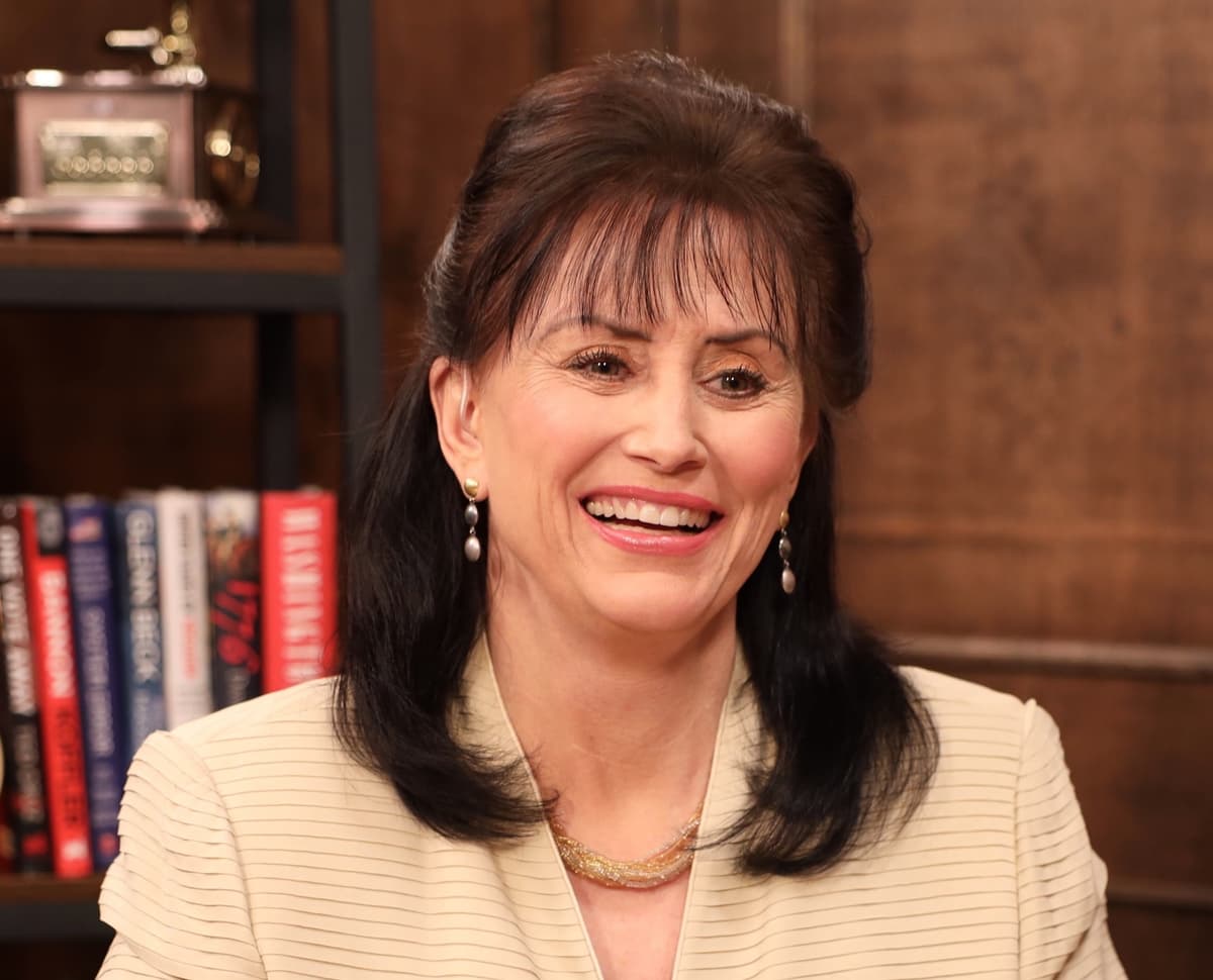 Terry Gilberg Show, TNT Dynamite Discussions: Judeo-Christian Meanings in "The Twelve Days of Christmas" Song - Terry Gilberg cover