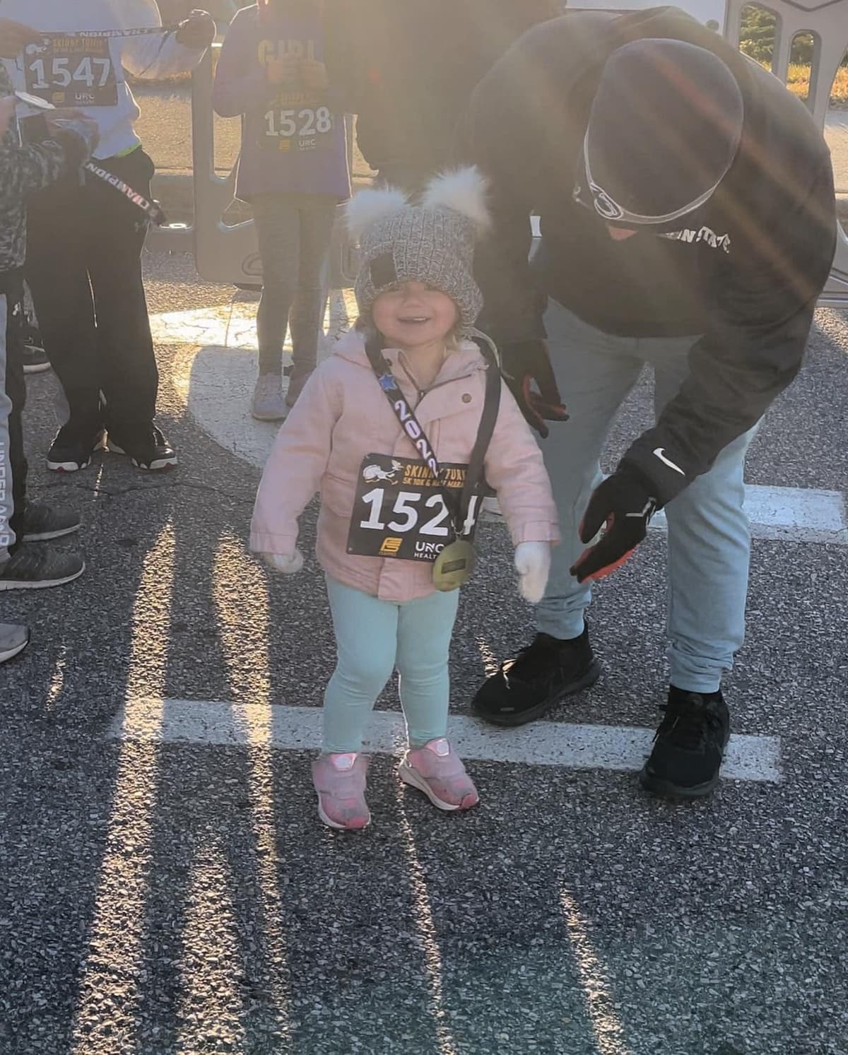 Stella Says & Reads Goodnight Moon - CERNIG cover