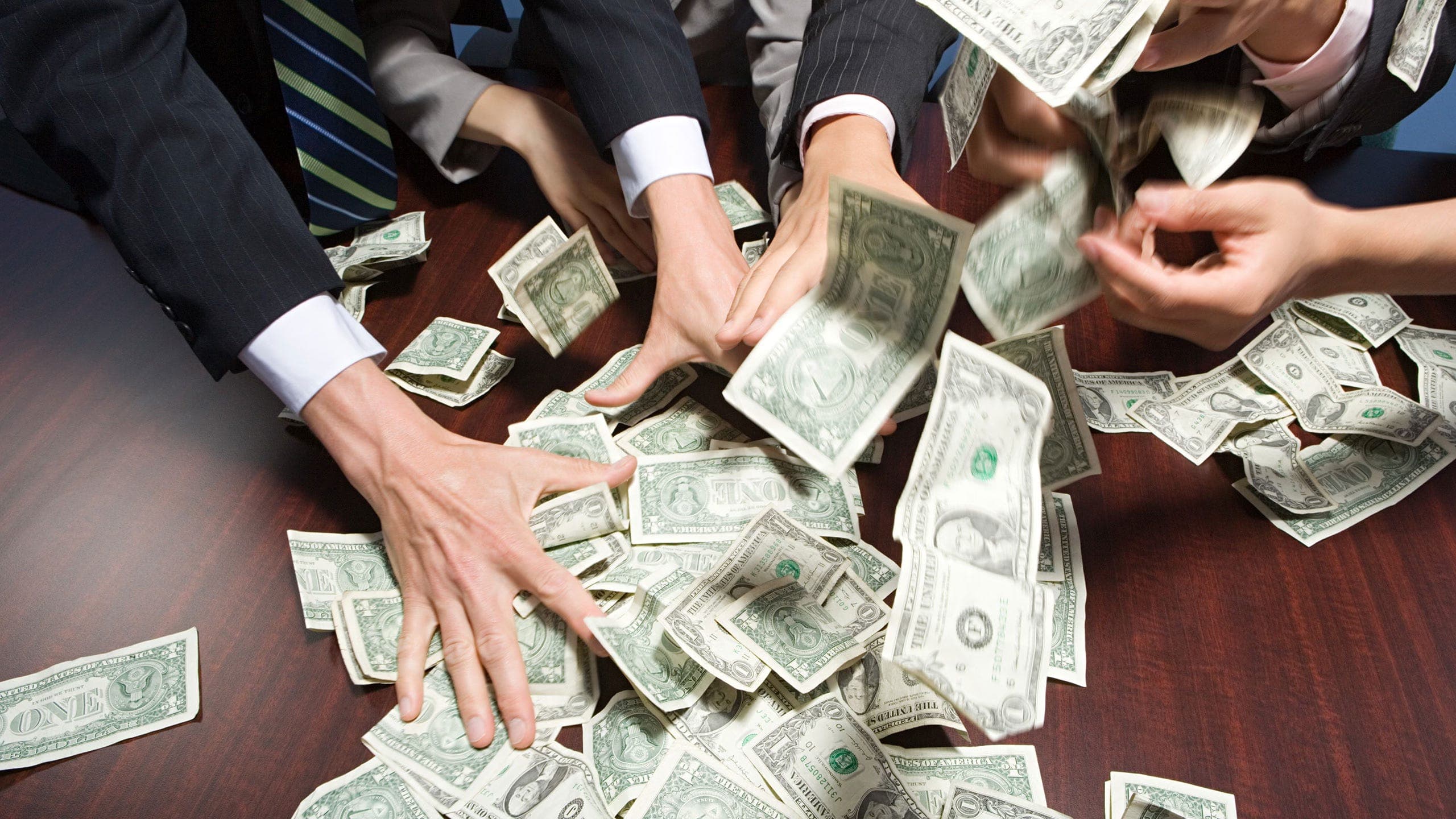 I Ask You: Is This How to "Fix" Congress? - Jim Hightower's Radio Lowdown cover